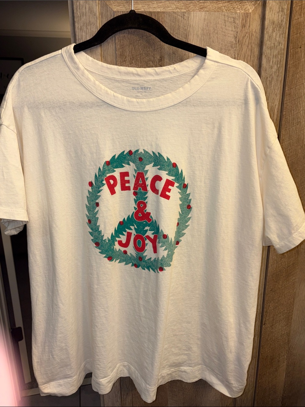 Old Navy 2X Cream Tee Peace & Joy Graphic Match the Fam Holiday Christmas